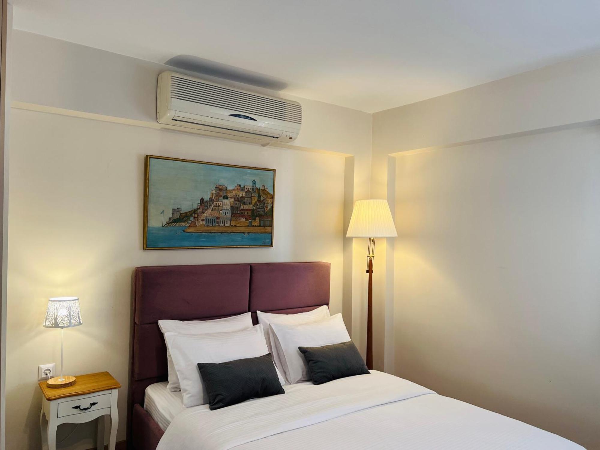 Vasilias Home Near Ath Airport โกโรปิออน ภายนอก รูปภาพ